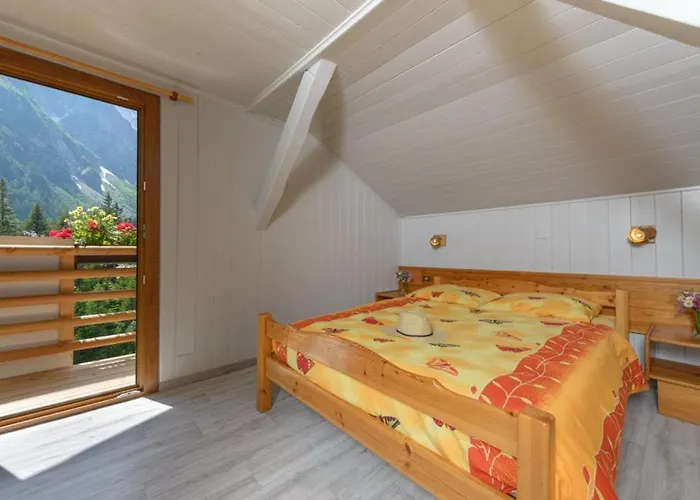 Des Glaciers Πανδοχείο *